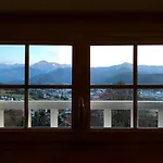 Hipyrenees - *