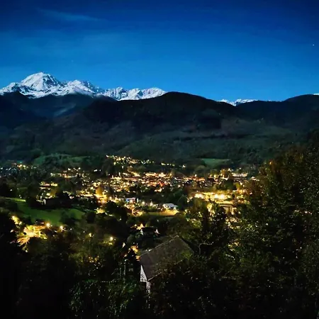 Independant Dans Charmante De - Hi Pyrenees - Jardin Prive De 4000 M2 Face Au Pic Du Midi * バニエール・ド・ビゴール