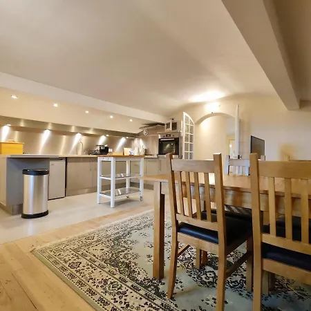 Hipyrenees - 아파트 바네르드비고르